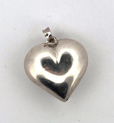 STERLING SILVER HEART PENDANT