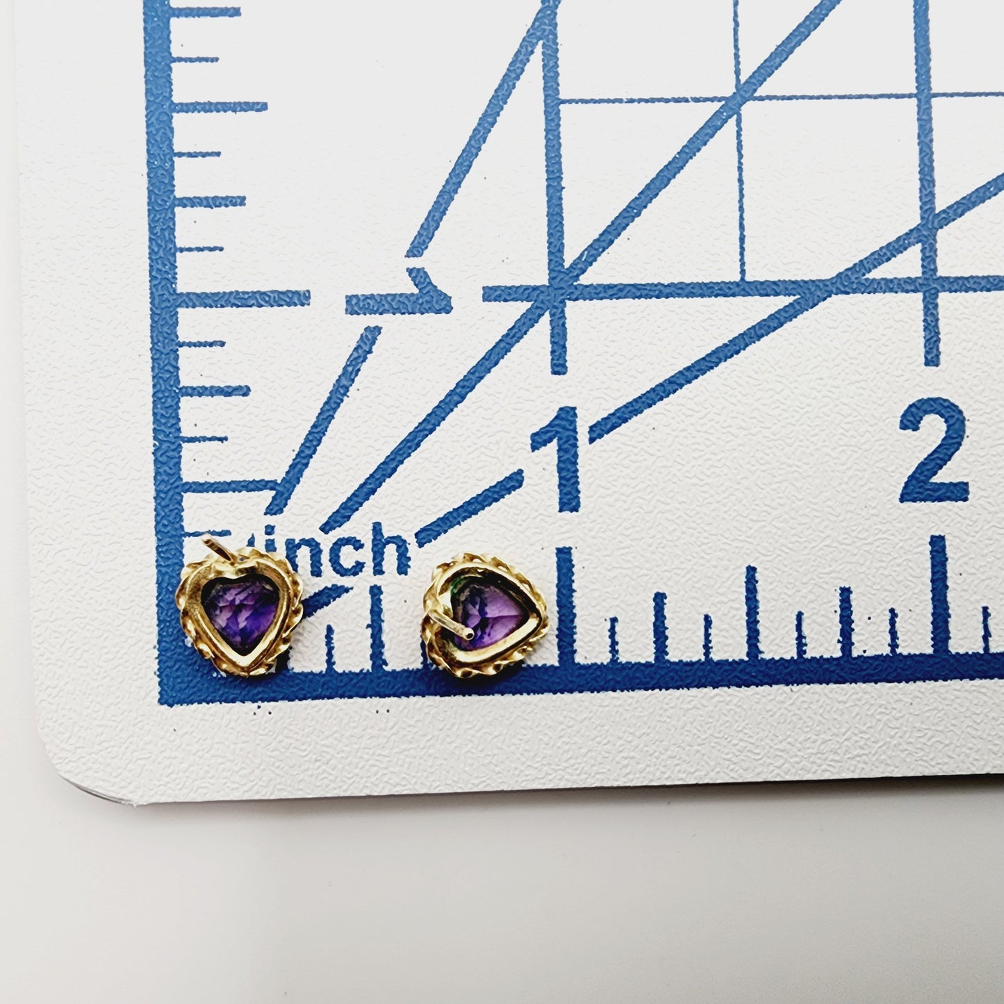 14k Gold Amethyst Purple Heart Stud Earrings