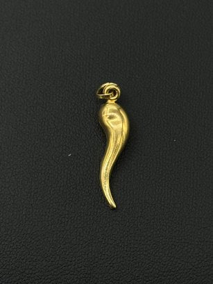 18K Italian Horn
