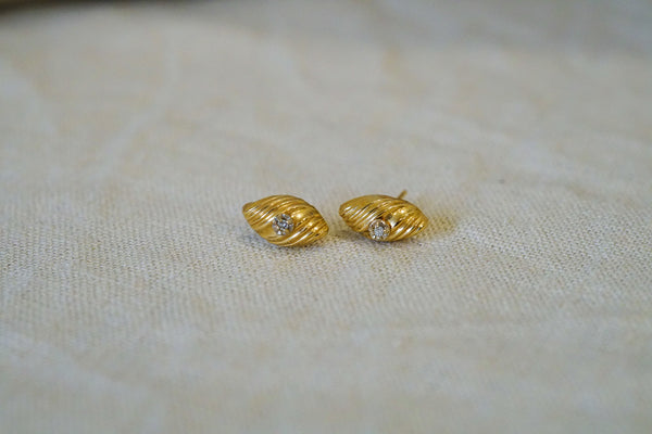 14k Gold And Diamond Earrings