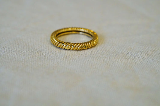14k Solid Gold Coiled Band – Bold Statement Ring with Timeless Design