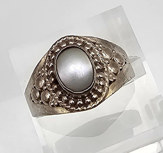Mother Of Pearl Sterling Silver Ring