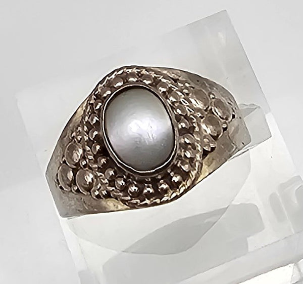 Mother Of Pearl Sterling Silver Ring Size 8.25 3.6 G