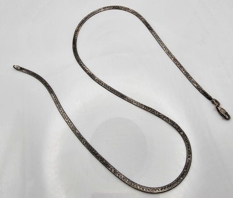Sterling Silver Flat Herringbone Necklace 10.2 G